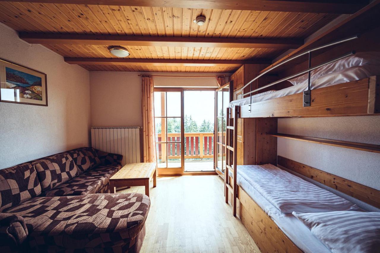 Pohorje Village Wellbeing Resort - Forest Apartments Videc Hocko Pohorje Luaran gambar