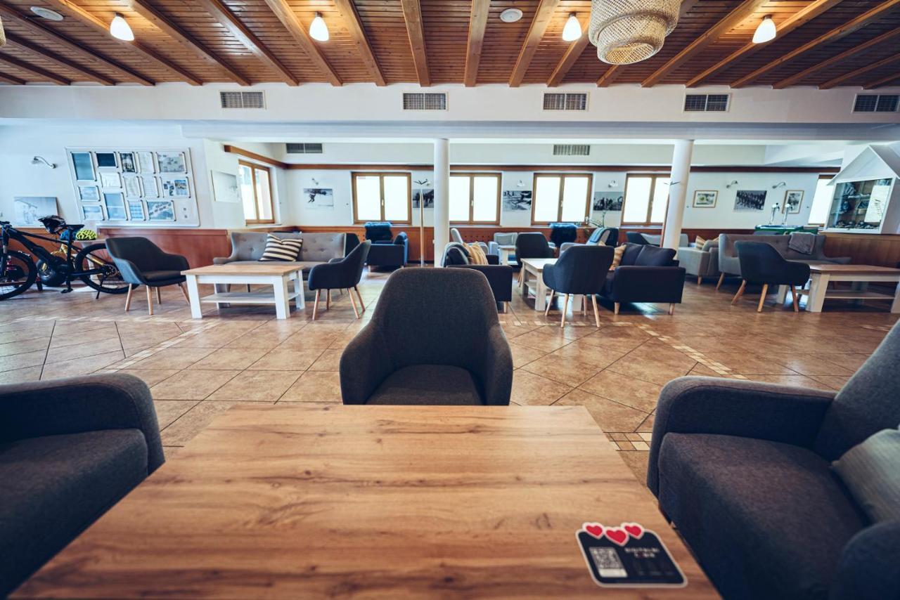 Pohorje Village Wellbeing Resort - Forest Apartments Videc Hocko Pohorje Luaran gambar